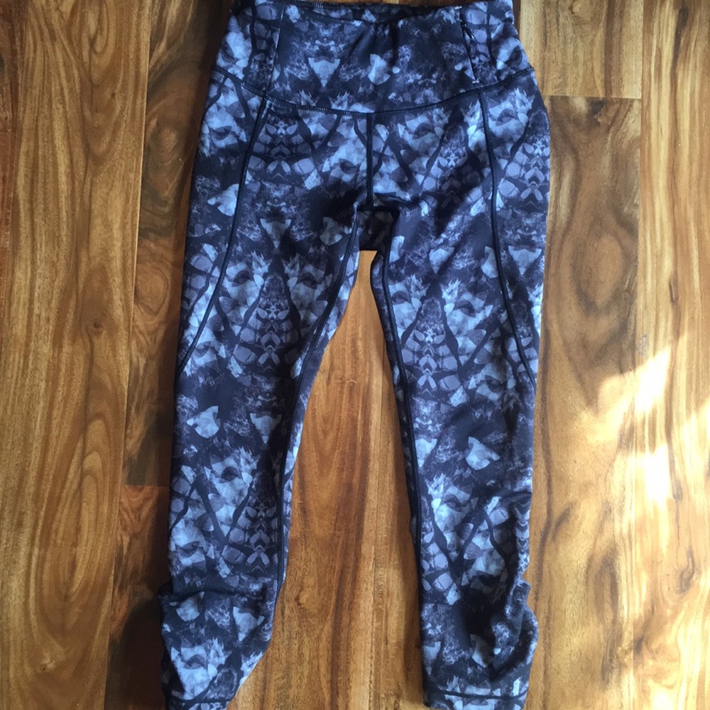 Calia by carrie underwood leggings